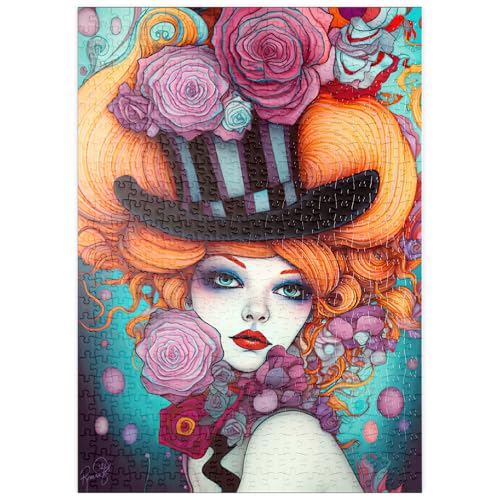 MyPuzzle Verspielte Frau mit gestreiftem Zylinderhut und floralen Akzenten - Premium 500 Teile Puzzle - MyPuzzle Sonderkollektion von Puzzle Galaxy von MyPuzzle.com