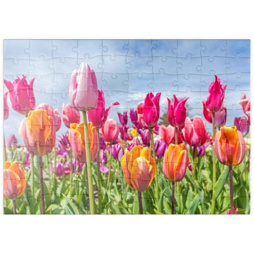 Orange- gelbes Tulpenfeld - Premium 100 Teile Puzzle - MyPuzzle Sonderkollektion von Puzzle Galaxy von MyPuzzle.com