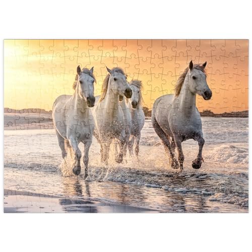 Weiße Camargue Pferde galoppieren am Strand, Frankreich - Premium 200 Teile Puzzle - MyPuzzle Sonderkollektion von Puzzle Galaxy von MyPuzzle.com