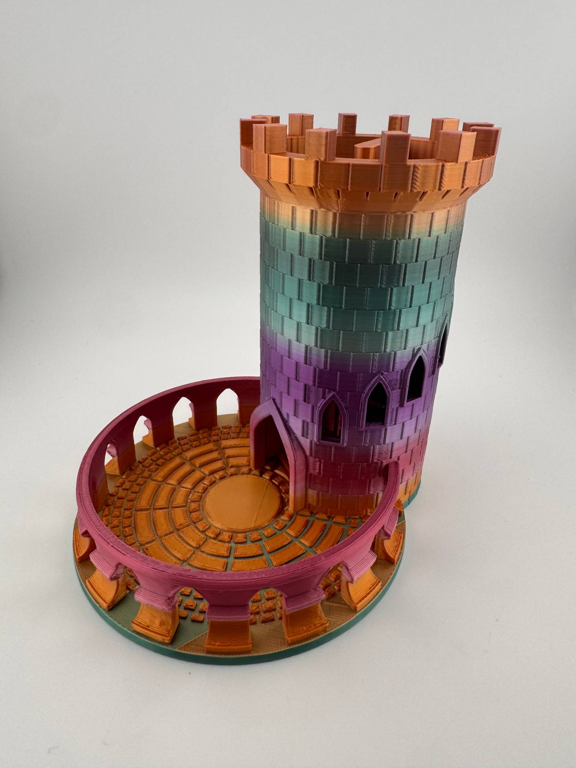 Dice Tower - Rainbow castle von Myth & Motion by The Braysdown Workshop