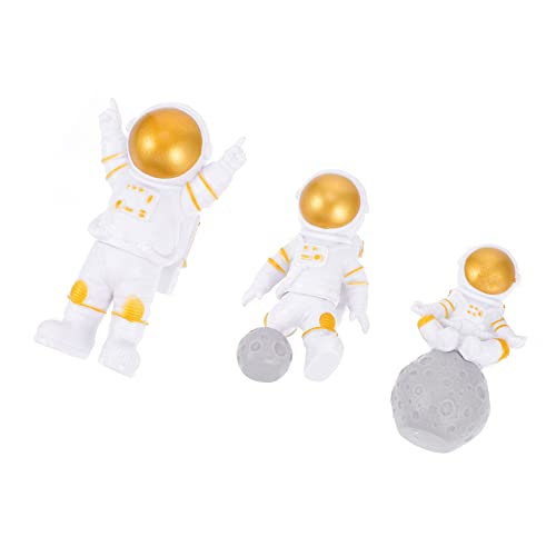 NAMOARLY 3Stücke Astronauten Kuchen Dekorationen Goldene Astronaut Statuen Für Weltraum Themenpartys Home Desktop Verzierungen Und Kindergeburtstage Hochwertige Figuren NAMOARLY 3Stücke Astronauten Kuchen Dekorationen Goldene Astronaut Statuen Für Weltraum Themenpartys Home Desktop Verzierungen Und Kindergeburtstage Hochwertige Figuren von NAMOARLY