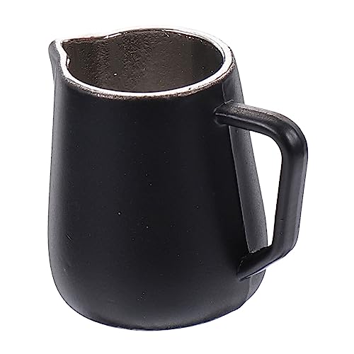 NAMOARLY Miniatur Milchkännchen Puppenhaus Zubehör Mini Espressotassen Realistische Schwarze Latte Frothing Kanne Dekoratives Miniatur Milchaufschäumer Modell für Puppenhaus und Micro von NAMOARLY