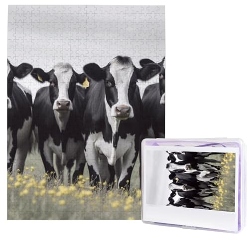 Schwarz-weiße Kühe Puzzles aus Fotos, 500 Teile, personalisiertes Holzpuzzle, herausfordernde Puzzles für Erwachsene, individuelles Bild, Puzzle, Geschenke für Familie, Hochzeit, Freund Schwarz-weiße Kühe Puzzles aus Fotos, 500 Teile, personalisiertes Holzpuzzle, herausfordernde Puzzles für Erwachsene, individuelles Bild, Puzzle, Geschenke für Familie, Hochzeit, Freund von NBSKSDLK