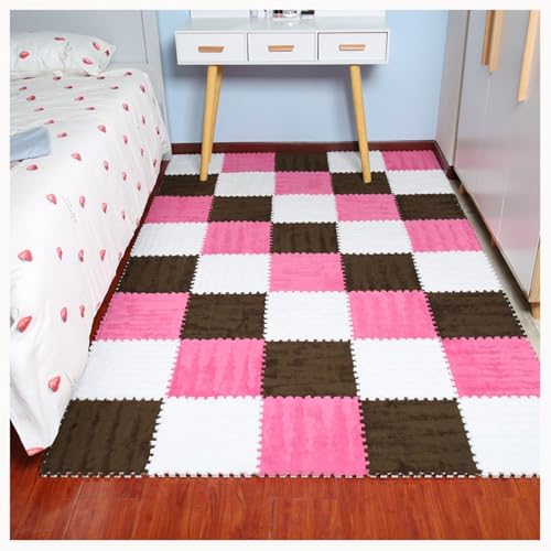 20 Stück Quadratische, Flauschige Ineinandergreifende Teppichfliesen for Wohnzimmer, Schlafzimmer, Bodenmatte Aus Plüsch-Puzzleschaum(Dark Brown+Rose Red+White) von NMVAWIPT