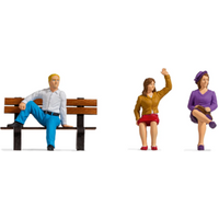 NOCH 17351 G Sitzende von NOCH