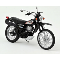 NOREV 182045 1:18 Yamaha XT500 1988 - Black & Silver NOREV 182045 1:18 Yamaha XT500 1988 - Black & Silver von NOREV