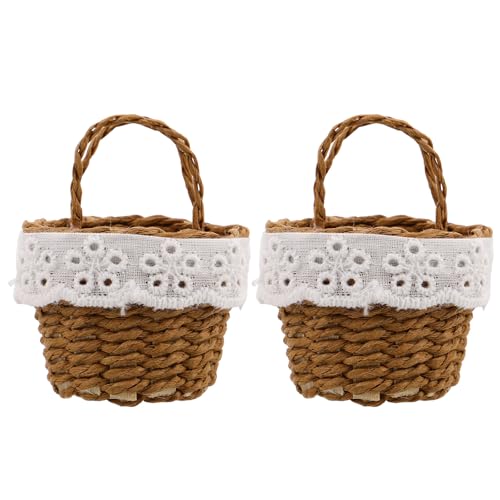 NUOBESTY 2 Stück Minikörbe: Miniatur-Blumenkorb mit Henkel, handgewebt – Dekorationsbehälter aus Rattan-Imitat für Puppenhaus und Hochzeitsgeschenke von NUOBESTY