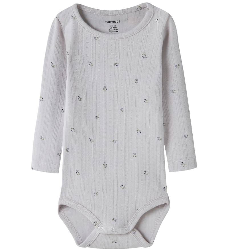 Name It Body l/ä - Lochmuster - NbfBerries - Lilac Marble - Name It - 56 - Body L/Ä Name It Body l/ä - Lochmuster - NbfBerries - Lilac Marble - Name It - 56 - Body L/Ä von Name It