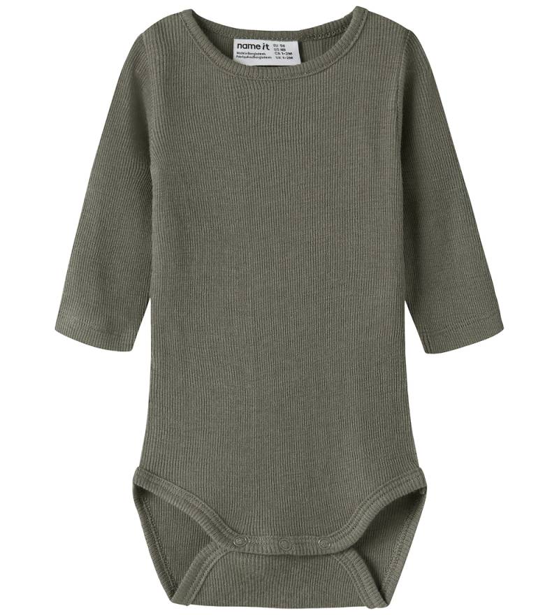Name It Body l/ä - Wolle/Seide - Rib - NbmWossa - Glühbasilikum - Name It - 56 - Body L/Ä Name It Body l/ä - Wolle/Seide - Rib - NbmWossa - Glühbasilikum - Name It - 56 - Body L/Ä von Name It