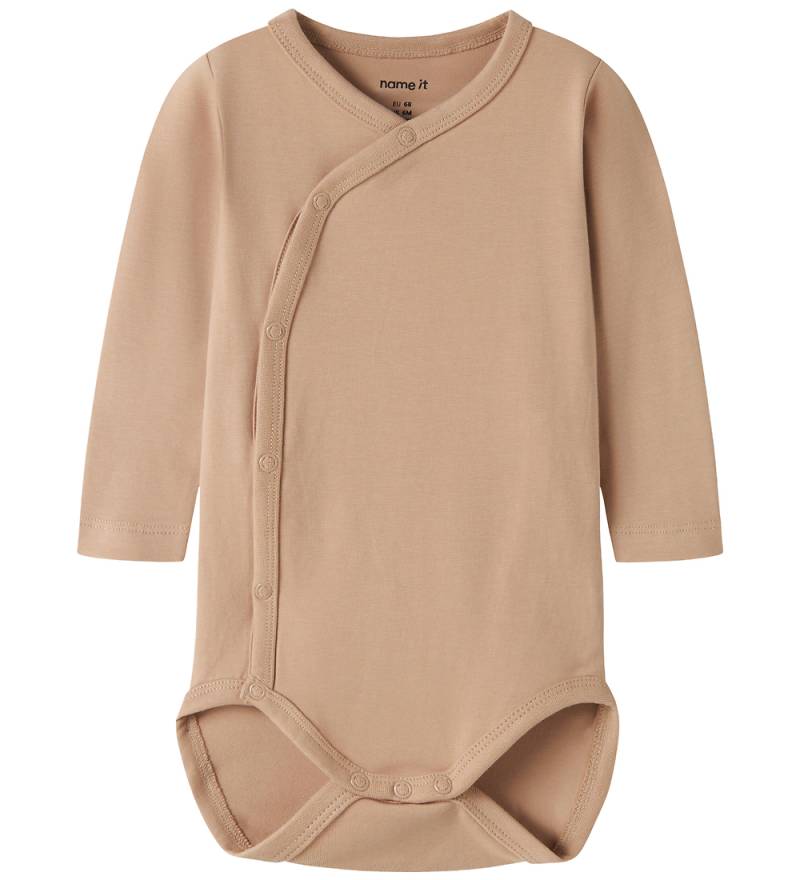 Name It Wickelbody l/ä - NmbVrolle - Sesame - Name It - 56 - Body L/Ä Name It Wickelbody l/ä - NmbVrolle - Sesame - Name It - 56 - Body L/Ä von Name It