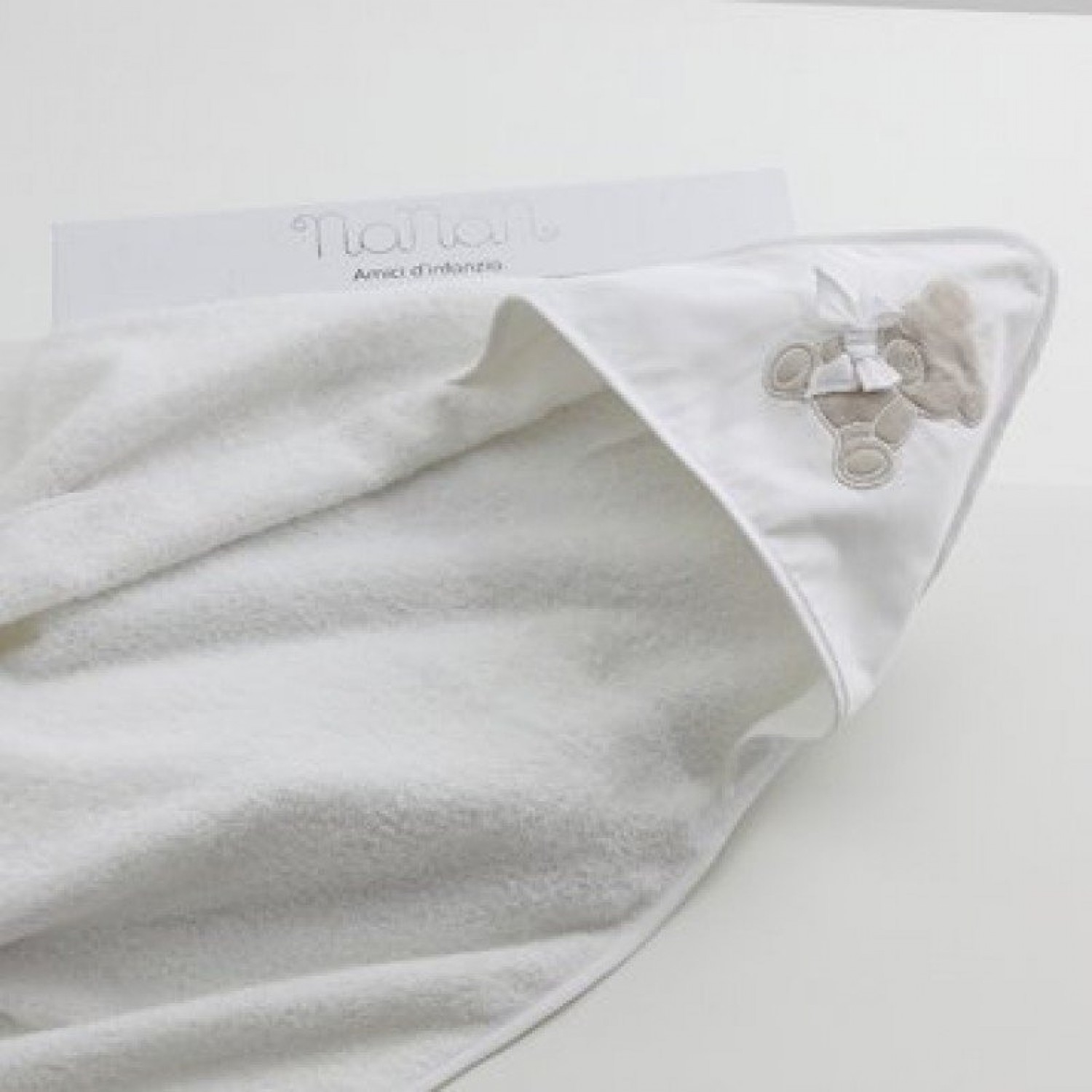 Bademantel Nanan Geburt Coccolo Weiß Bademantel Nanan Geburt Coccolo Weiß von Nanan