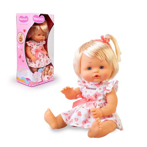 Nenuco Frühlingkleid, Baby Puppe von 35 cm, Harte Körper mit Haaren, Baby in einem schönen Frühlingskleid mit Schmetterlingen, Kann Trinken und pinkeln, Inklusive 1 Schleife, Famosa (NFNC0000) von Nenuco