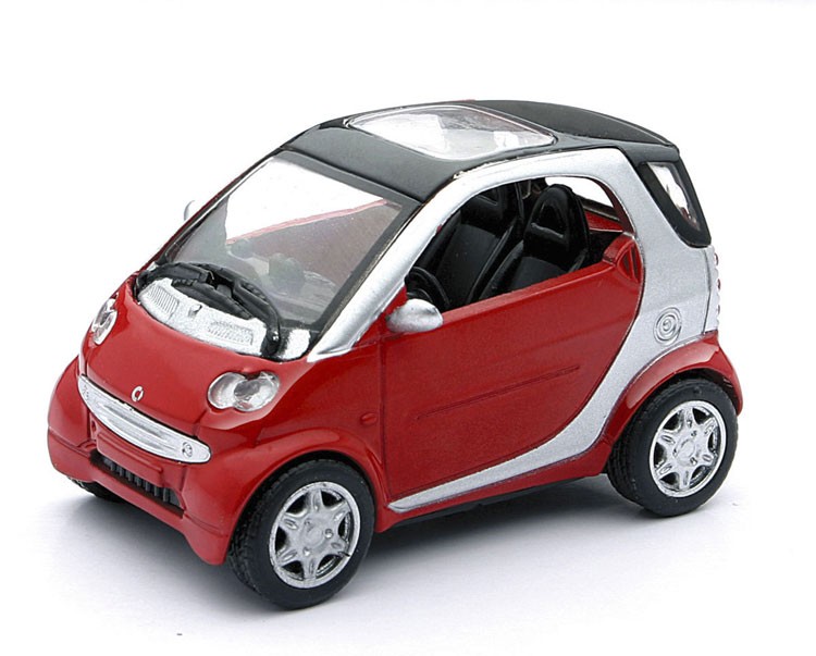 1:24 D/C Smart Fortwo 2007 Spritzgussmodell, 1 Stück, farblich sortiert von NewRay