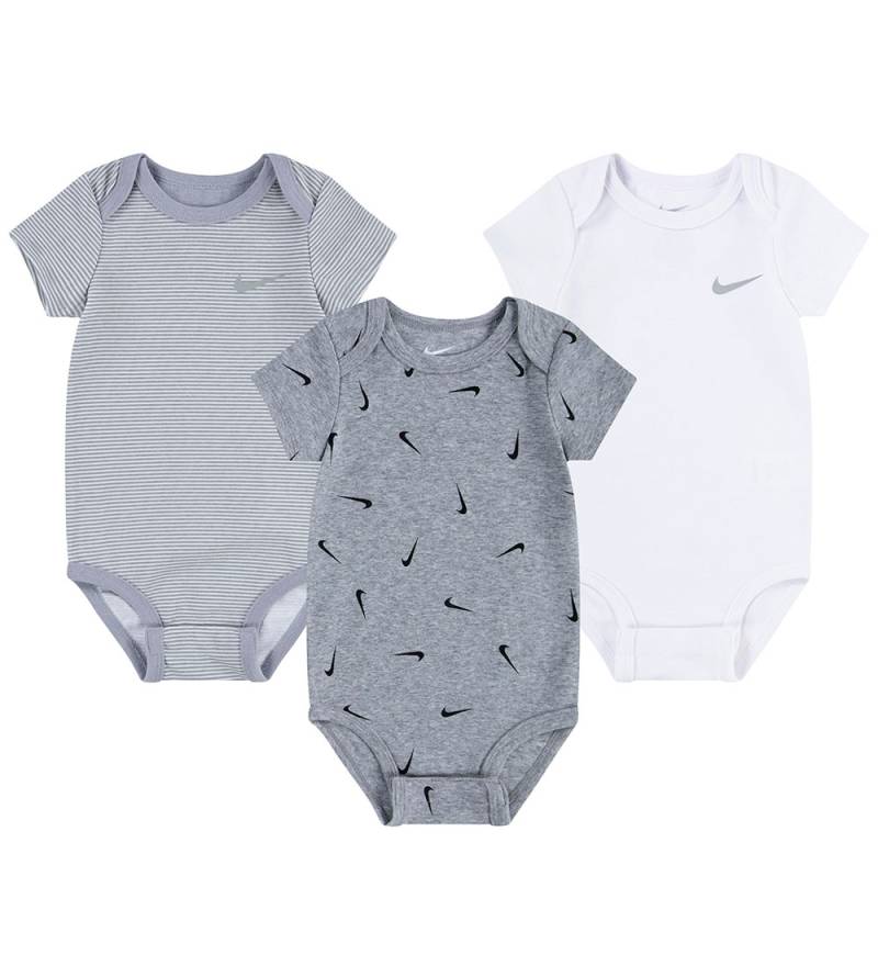 Nike Bodys k/ä - 3er-Pack - DK Grey Heather - Nike - 3 mt - Body K/Ä Nike Bodys k/ä - 3er-Pack - DK Grey Heather - Nike - 3 mt - Body K/Ä von Nike