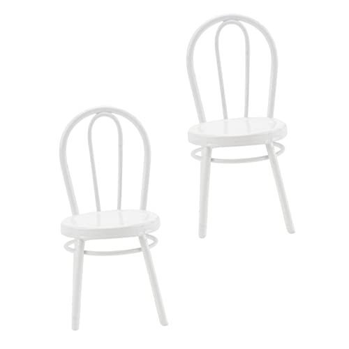 OFFIGAM 2 Stück Mini-Stuhl dekorativer künstlicher Stuhl Mini House Accessory Iron-Emulation-Stuhl Mini-Kunststuhl Mini-Hausversorgung Nachahmung Stuhl kleine Stuhlverzierung Eisen Weiß von OFFIGAM