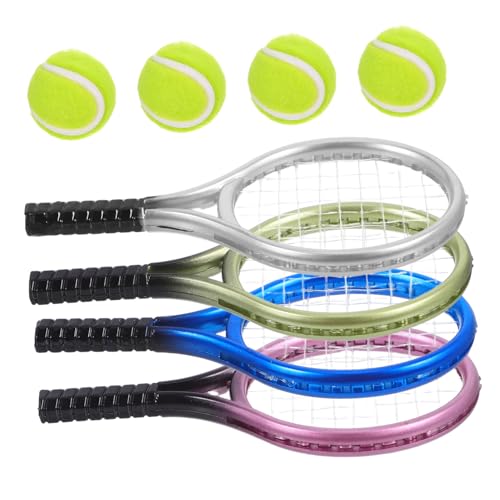ORFOFE Mini Tennis Racket mit Mini Bällen Teiliges Miniatur Tennis Zubehör Langlebige Ornamente für Puppenhaus Fotorequisiten und Mikrolandschaft Dekoration von ORFOFE