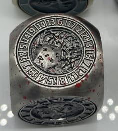DND Metall Spinner Würfel, 7-in-1 Roulette Kubischem Würfel-Set mit 3D-Relief für D&D RPG MTG DND Metall Spinner Würfel, 7-in-1 Roulette Kubischem Würfel-Set mit 3D-Relief für D&D RPG MTG von ORUZA