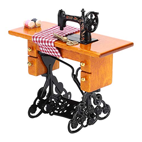 OVAQUIXI Puppenhaus Dekor Spielzeug Miniatur-Holznähmaschine, 1:12 Skala Moderne Alte Modekombination für Puppenhausnähenszene, Exquisites Premium-Material OVAQUIXI Puppenhaus Dekor Spielzeug Miniatur-Holznähmaschine, 1:12 Skala Moderne Alte Modekombination für Puppenhausnähenszene, Exquisites Premium-Material von OVAQUIXI