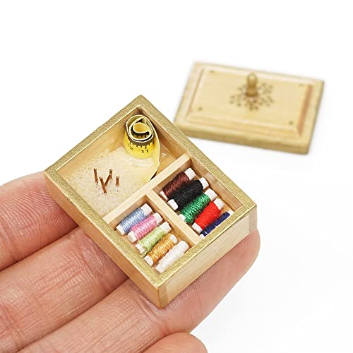 Odoria Puppenhaus Nähzimmer Zubehör Miniatur: 1/12 Maßstab Nähkasten Holz mit Deckel für Nähzimmer Vintage - Mini Nähzubehör Retro von Odoria