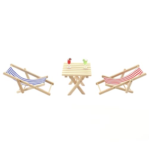 Orivin Mini-Strandliegestuhl-Set aus Holz mit Streifen, Mini-Schreibtisch und winzigen Trinkglasmodellen von Orivin