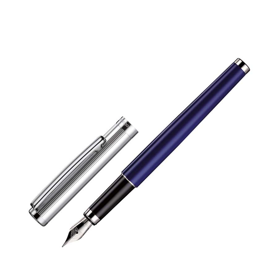 Otto Hutt Füllfederhalter Design 01 Fadenguilloche Stahlfeder blau M Otto Hutt Füllfederhalter Design 01 Fadenguilloche Stahlfeder blau M von Otto Hutt