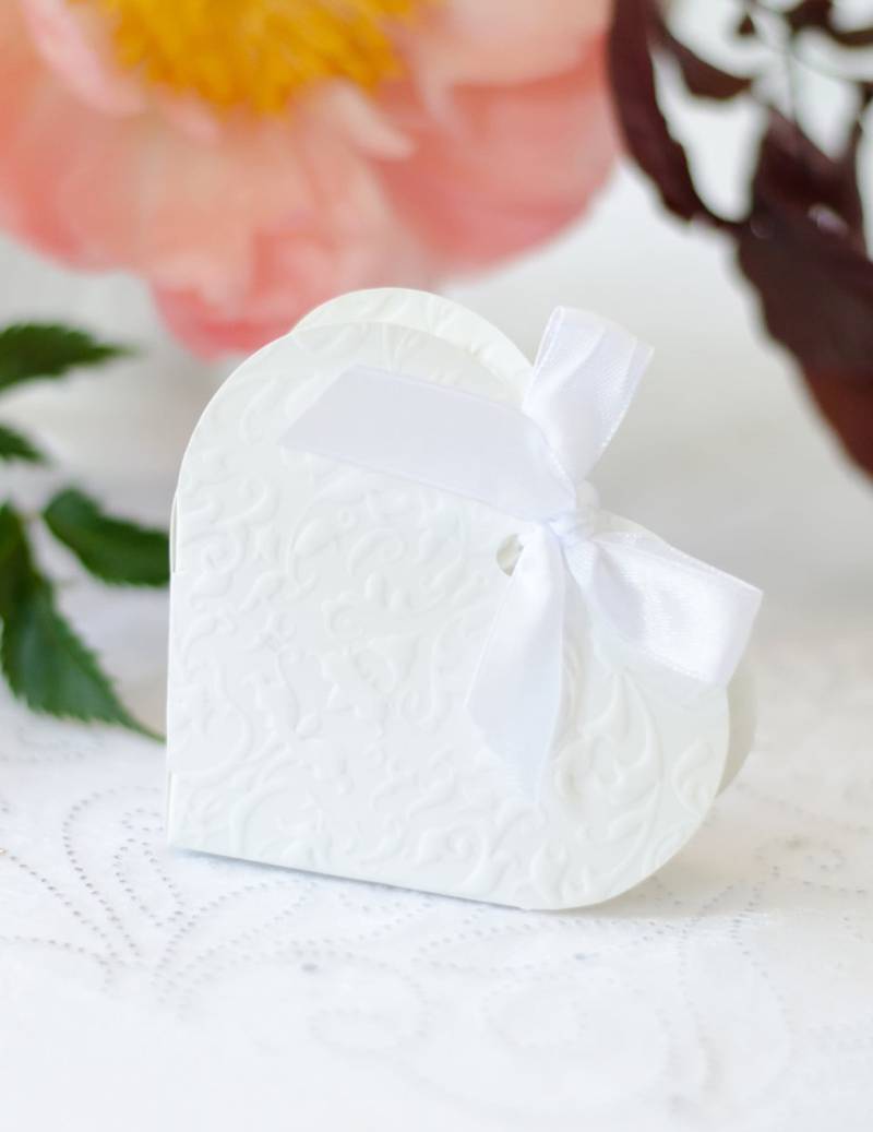 10 Gastgeschenkboxen Herz Weiß 10 x 9 x 3 cm von PARTYDECO