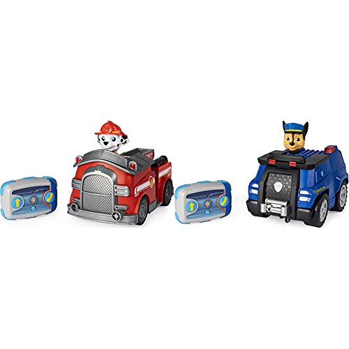PAW PATROL 6054195 - Ferngesteuertes Feuerwehrauto mit Marshall - Figur, RC Fahrzeug in rot & 6054190 - Ferngesteuertes Polizeiauto mit Chase - Figur, RC Fahrzeug in blau von PAW PATROL