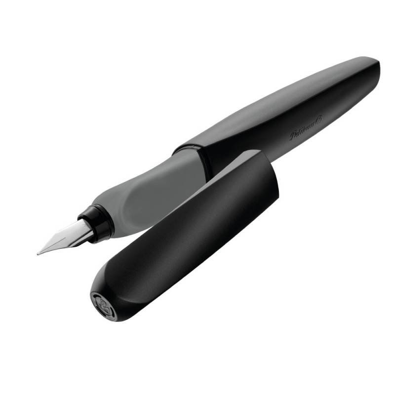 PELIKAN Füller Twist für Rechts- & Linkshänder - Feder M, Farbe schwarz PELIKAN Füller Twist für Rechts- & Linkshänder - Feder M, Farbe schwarz von PELIKAN