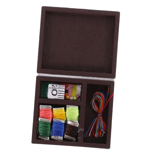 PERSELOSO 1Satz Nähkasten Für Puppenhaus Vintage Zubehör Mini Hausornament Für Kreative Dekoration Für Puppenhaus Enthusiasten Und Sammler PERSELOSO 1Satz Nähkasten Für Puppenhaus Vintage Zubehör Mini Hausornament Für Kreative Dekoration Für Puppenhaus Enthusiasten Und Sammler von PERSELOSO