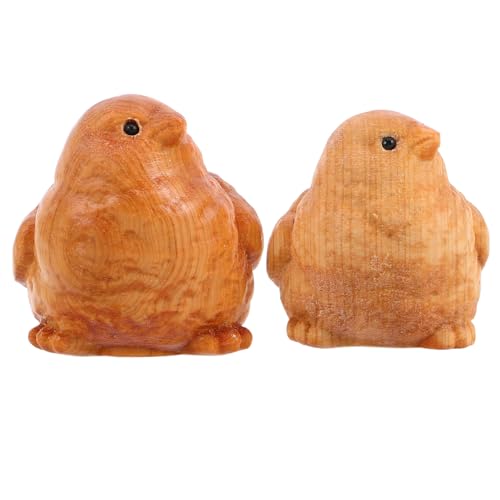 PERSELOSO 2pcs Exquisites Holz Hühnchenhandwerk Handgeschnitzte Holz Tierfiguren Realistische Hühnerschmuck Für Wohnkulturbüro-ladenausstellungen PERSELOSO 2pcs Exquisites Holz Hühnchenhandwerk Handgeschnitzte Holz Tierfiguren Realistische Hühnerschmuck Für Wohnkulturbüro-ladenausstellungen von PERSELOSO
