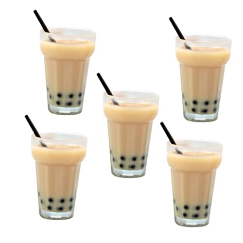 PERSELOSO 5 Stück Milchtee Modellhauspuppen Puppenwagen Mini Babypuppenzubehör Set Maschinen Puppenwindeln Und Puppenlätzchen Getränke Gefälschte Lebensmittel Ornament PERSELOSO 5 Stück Milchtee Modellhauspuppen Puppenwagen Mini Babypuppenzubehör Set Maschinen Puppenwindeln Und Puppenlätzchen Getränke Gefälschte Lebensmittel Ornament von PERSELOSO