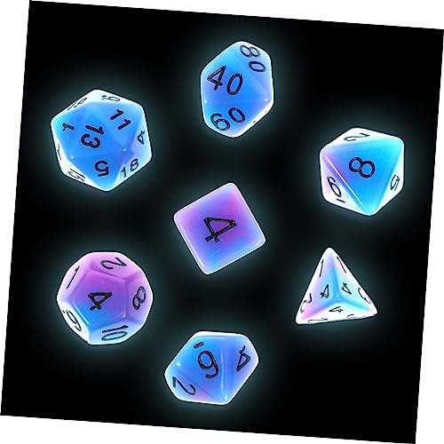 PERSELOSO 7 Stück Partywürfel lustige Würfelspiel-Requisiten Spiel kleine Würfel unregelmäßige Spielwürfel mehrseitige Spielwürfel Brettspiel Würfel leuchtende Würfel Harz Blau PERSELOSO 7 Stück Partywürfel lustige Würfelspiel-Requisiten Spiel kleine Würfel unregelmäßige Spielwürfel mehrseitige Spielwürfel Brettspiel Würfel leuchtende Würfel Harz Blau von PERSELOSO
