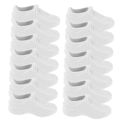 PERSELOSO Sport Schuhe aus Kunststoff für Puppenhäuser Einzigartige Accessoires für Kreatives und Rollenspiele von PERSELOSO