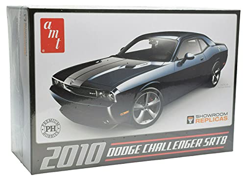 AMT/Premium Hobbies 2010 Dodge Challenger SRT8 1:25 Plastikmodellbausatz CP7772 von PH Premium Hobbies