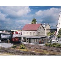 Piko - Bahnhof Burgstein Piko - Bahnhof Burgstein von PIKO
