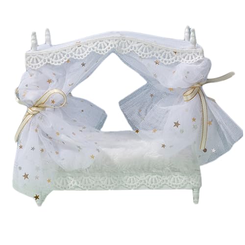 Dollhouse -Bett für Prinzessin 1:12 Skala Simuliertes Puppenbett mit Vorhang & Krawatte DIY Friendly Decorative Dollhouse Möbel für Enthusiasten, Weiß Dollhouse -Bett für Prinzessin 1:12 Skala Simuliertes Puppenbett mit Vorhang & Krawatte DIY Friendly Decorative Dollhouse Möbel für Enthusiasten, Weiß von PIUpiuLIANG