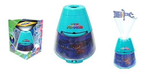 PJ Masks Lampe 2 in 1: Nachtlicht und Projektor - projiziert 8 Verschiedene Motive nach Drehung - Batterie betrieben (Batterien: 3X AA Nicht enthalten) in Geschenkpackung 13x13x18 cm von Joytoy