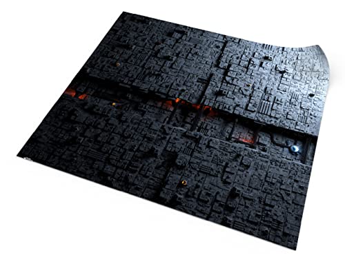 PLAYMATS A033-R-bg Battlestar Galactica Battlemat, Rubber mat, It's Not a Moon, 36" x 36" / 91,5 cm x 91,5 cm von PLAYMATS