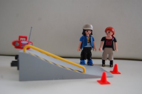 PLAYMOBIL® 4415 - 2 Skater mit Rampe von PLAYMOBIL