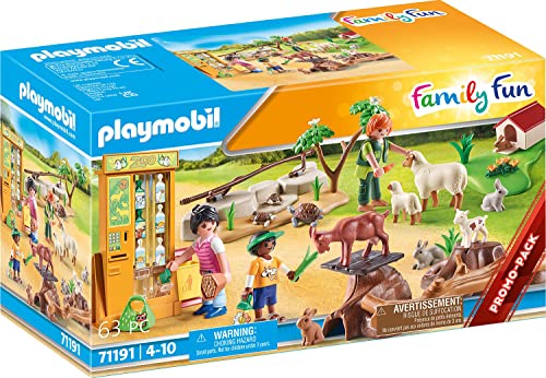 PLAYMOBIL Family Fun 71191 Erlebnis-Streichelzoo mit Spielzeugtieren, Spielzeug für Kinder ab 4 Jahren von PLAYMOBIL