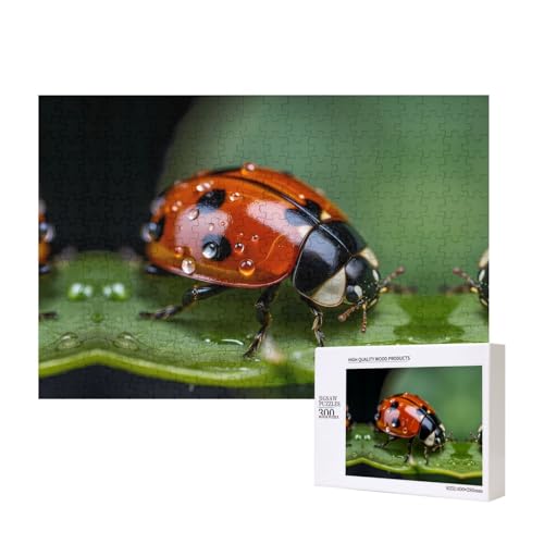 Poezjzw Marienkäfer-Puzzles für Erwachsene, 300 Teile, Holzpuzzle für Familie, Freunde, Heimdekoration, Wandkunst, 15,7 x 27,9 cm Poezjzw Marienkäfer-Puzzles für Erwachsene, 300 Teile, Holzpuzzle für Familie, Freunde, Heimdekoration, Wandkunst, 15,7 x 27,9 cm von POEZJZW