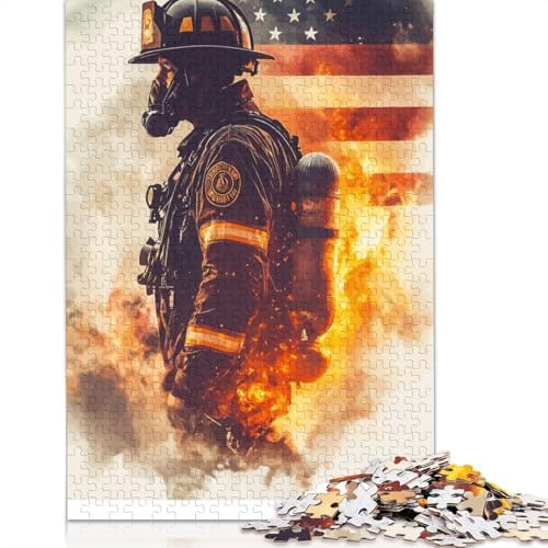 Feuerwehrmann mit amerikanischer Flagge, 1000-teiliges Puzzle für Teenager, Geschenke, Papierpuzzle, Puzzle für Erwachsene, Lernspiele für zu Hause, DIY-Spielzeug, 1000 Teile (38 x 26 cm) von POLIUAWS