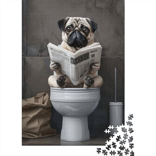 Holzpuzzle, 1000 Teile, Mops sitzend auf der Toilette, für Erwachsene und Jugendliche ab 12 Jahren (75 x 50 cm) von POLIUAWS