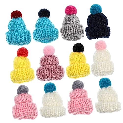 POPETPOP 12 Stück Teiliges Mini Strickmützen aus Weichem Strapazierfähigem Garn Bunte Wiederverwendbare Mini Hüte für DIY Bastelprojekte Puppendeko und Festliche Zufällige Zufällige Farbe von POPETPOP