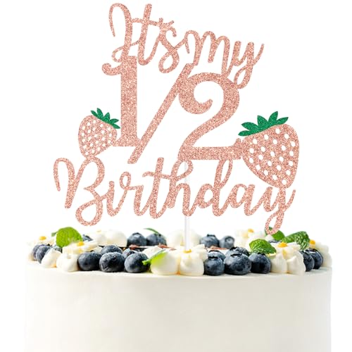 Tortenaufsatz mit Aufschrift "It's My 1/2 Birthday", Roségold, glitzernd, Erdbeer-Motiv, für 6 Monate, Babyparty, Party-Dekoration Tortenaufsatz mit Aufschrift "It's My 1/2 Birthday", Roségold, glitzernd, Erdbeer-Motiv, für 6 Monate, Babyparty, Party-Dekoration von PYBHILK