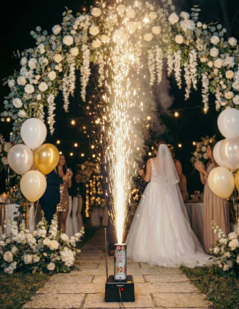 Bühnenfontäne Gold 2m 30 Sekunden Gold Bühnenfontäne Gold 2m 30 Sekunden Gold von PYRAGRIC