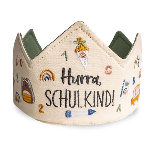 Papierdrachen Schulkind Krone - hochwertig Bestickt in tollen Pastelltönen - Hurra, Schulkind! - Anpassbare Schnürung - zweifarbig - Perfekt für den Schulanfang Papierdrachen Schulkind Krone - hochwertig Bestickt in tollen Pastelltönen - Hurra, Schulkind! - Anpassbare Schnürung - zweifarbig - Perfekt für den Schulanfang von Papierdrachen
