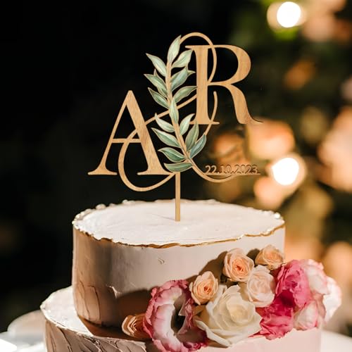 Party to Be Cake Topper Hochzeit Personalisiert Hochzeitstorte Deko in Holz Custom Braut und Bräutigam Tortenstecker mit Namen Initialen (Grüne Blätter) von Party to Be