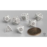 Pegasus QWOWGE3T - The Witcher Dice Set: Geralt The White Wolf, 7 Würfel Pegasus QWOWGE3T - The Witcher Dice Set: Geralt The White Wolf, 7 Würfel von Pegasus Spiele