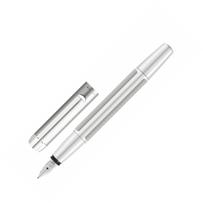 Pelikan Füllfederhalter Pura P40 silber EF Pelikan Füllfederhalter Pura P40 silber EF von Pelikan